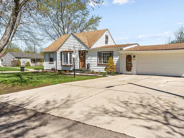 1411 Beatrice St, Westland, MI 48186