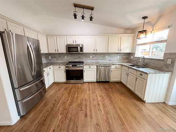 2nd image of 2154 Gold Dust Lane