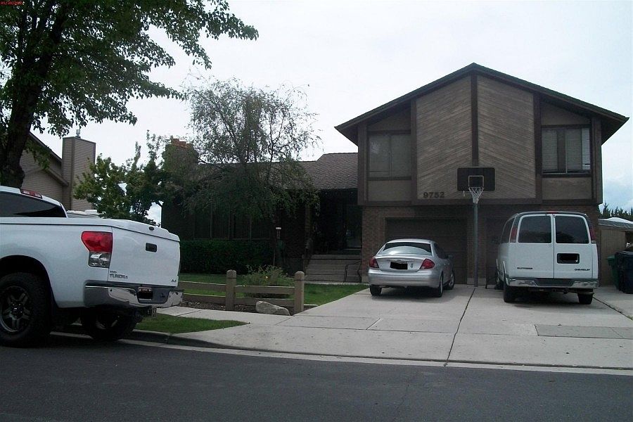 1st image of 9752 S Granite Hills Dr