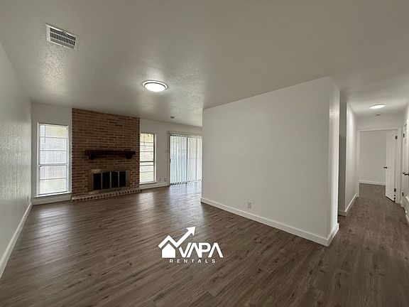 4th image of 10815 Green Heights St