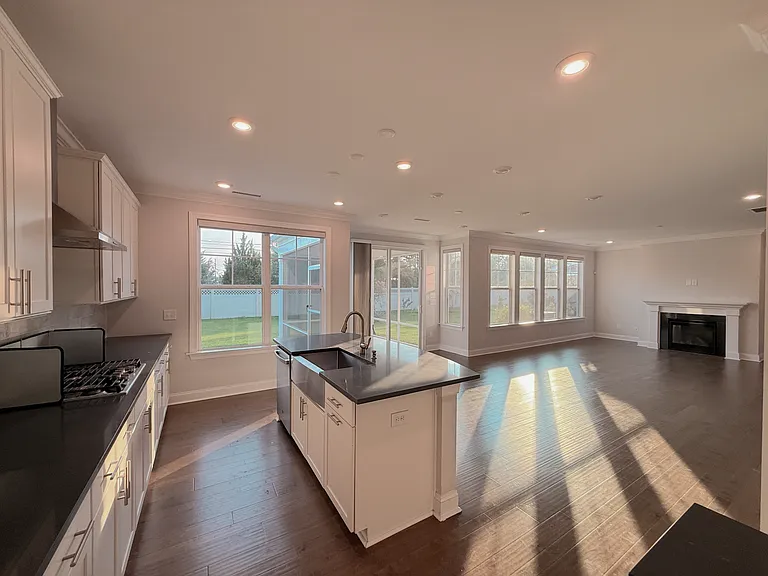 3196 Mavisbank Cir — Photo 6