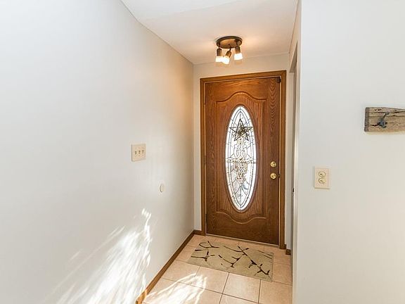 3rd image of 5826 Parterra Dr