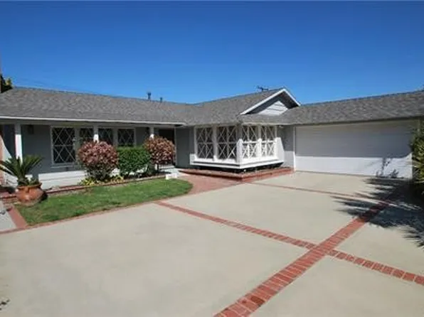 3421 Rowena Dr, Los Alamitos, CA 90720