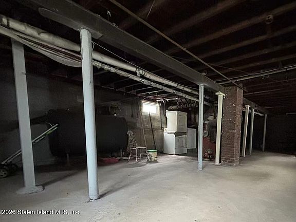 5th image of 119 Cedarview Ave
