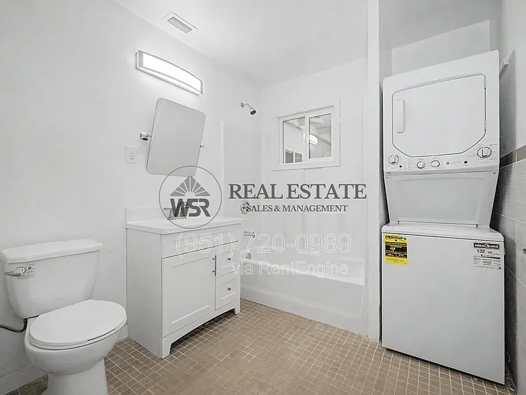 1030 E Brockton Ave #1 — Photo 22