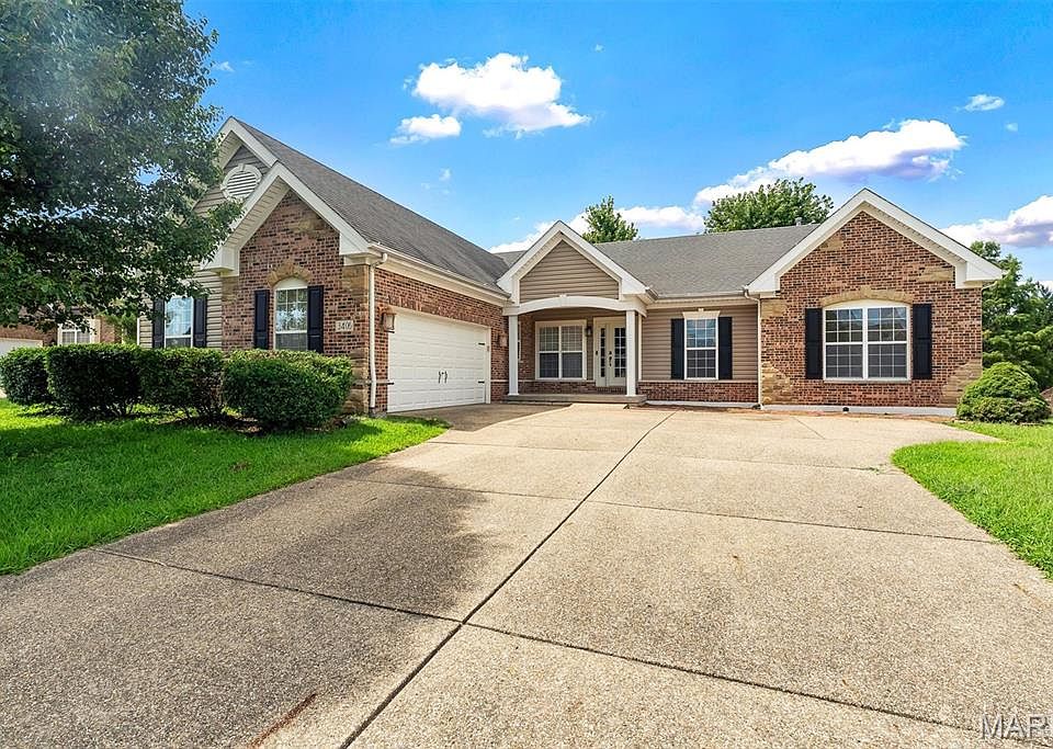 1st image of 3406 Chippewa Dr