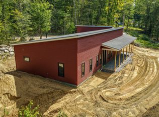11 Oak Rdg W, Wiscasset, ME 04578