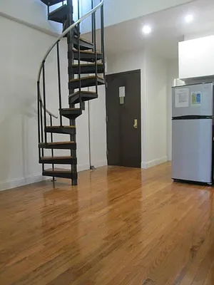 Rented by Centric New York | media 17