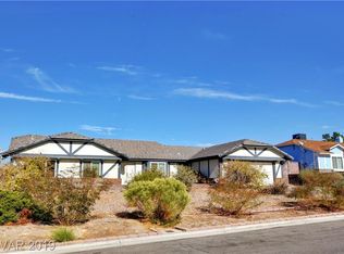 6898 Hathaway Dr, Las Vegas, NV 89156
