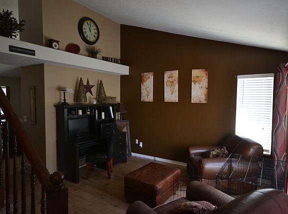 3rd image of 1080 W Ranch Park Dr