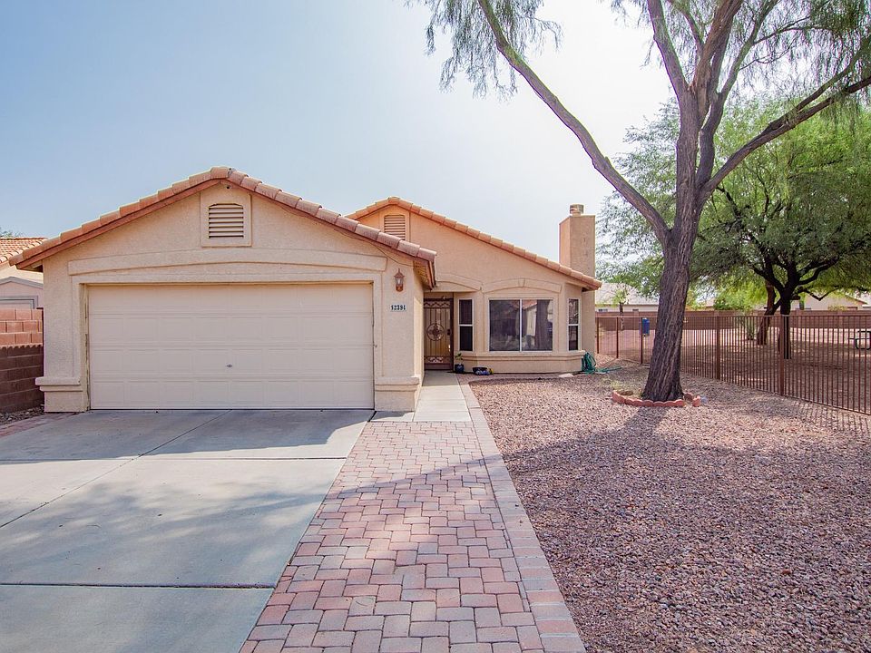 1st image of 2394 W Silverbell Oasis Way