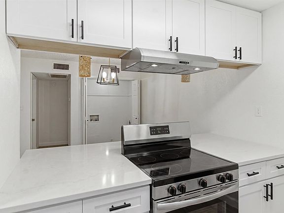 5th image of 8110 Skillman St APT 1034