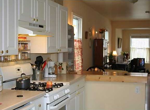 Enjoy your guests while preparing meals!