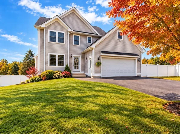 19 Lighthouse Ln, Westminster, MA 01473