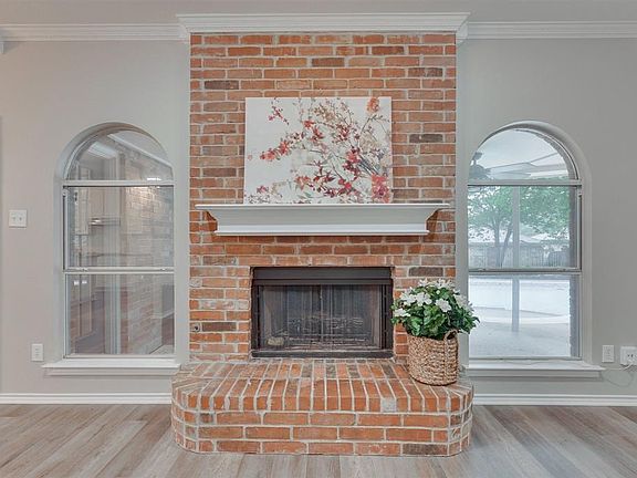 2nd image of 1101 Wildwood Cir