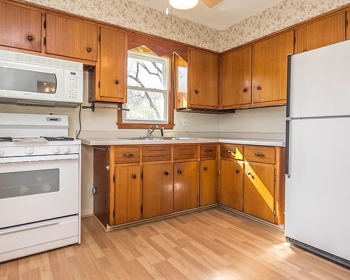 7390 Southview Dr — Photo 4