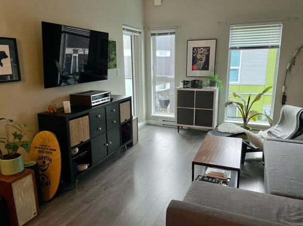 767 Tyee Rd #313, Victoria, BC V9A 0G5