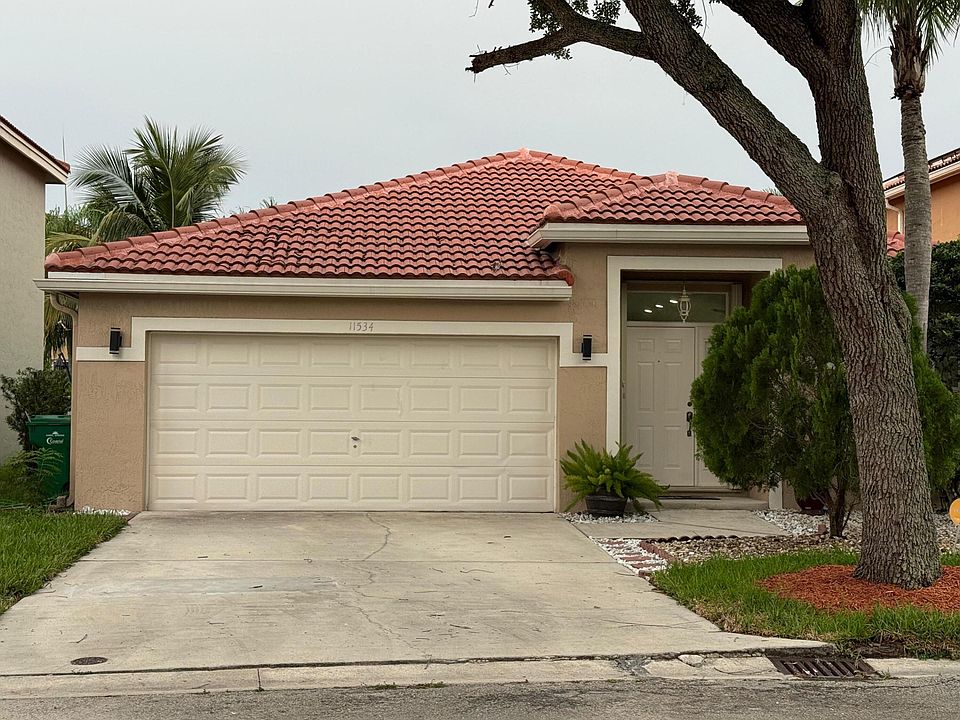 1st image of 11534 NW 4th Manor