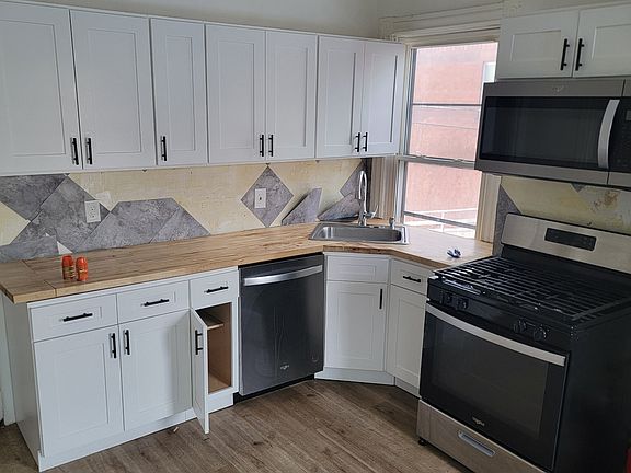 4th image of 3284 6th Ave APT 2