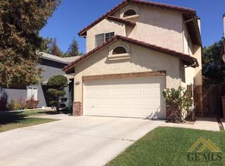 2800 Pecangrove Dr, Bakersfield, CA 93311