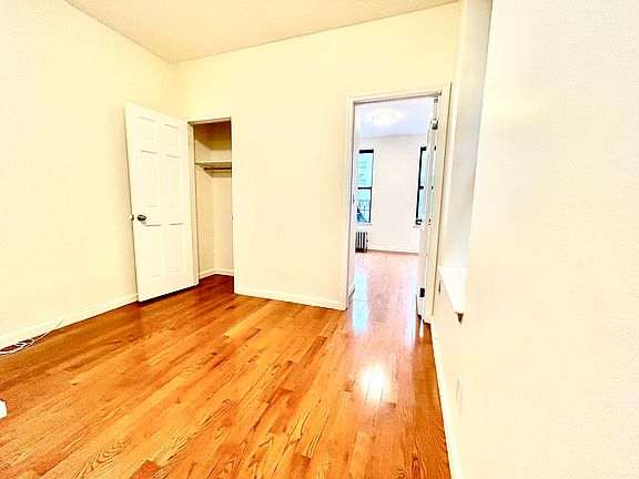4th image of 330 E 15th St #41