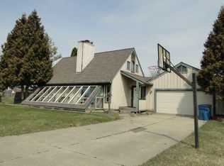 7246 Calkins Rd, Flint, MI 48532