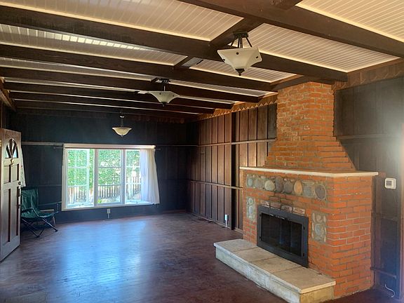5th image of 4705 Pescadero Ave