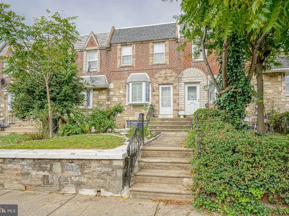 6738 Gillespie St, Philadelphia, PA 19135