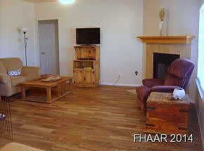 5th image of 3811 Foxglove Ln