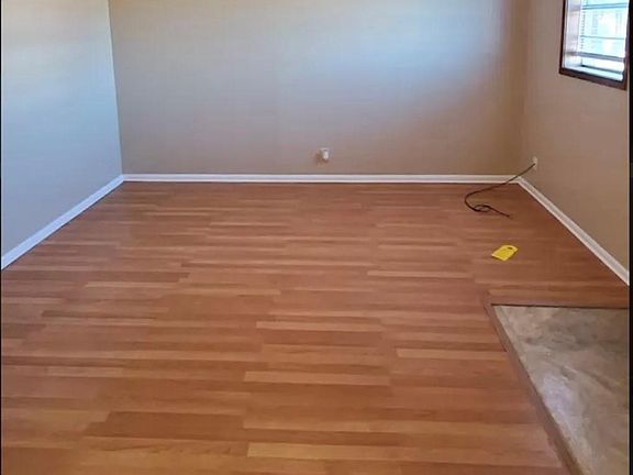 3rd image of 1808 Monaghan Dr APT 4S