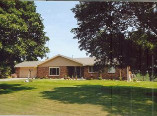 1611 Road 12, Fairmont, NE 68354