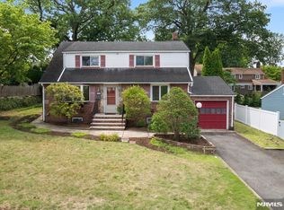 346 E Woodland Rd, New Milford, NJ 07646