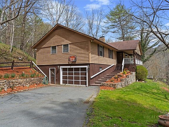 2nd image of 2345 Watauga River Road