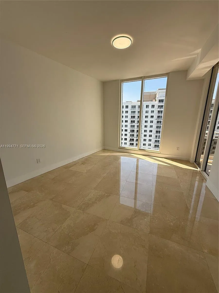 Building Photo - 901 Brickell Key Blvd #3102