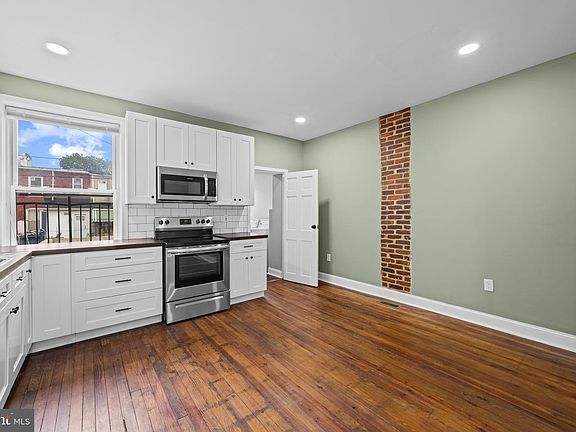 5th image of 507 N East Ave