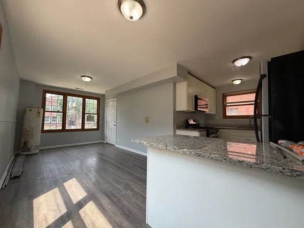 3325 W Fulton Ave, Chicago, IL