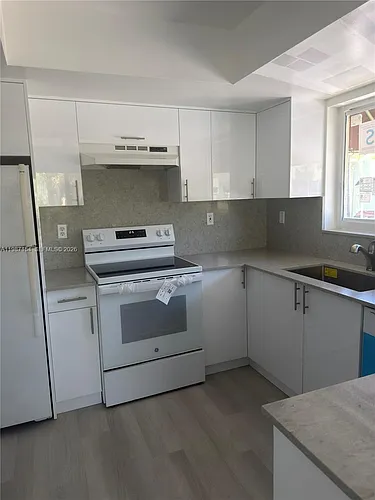 11163 NW 7th St #201-19 Photo 1