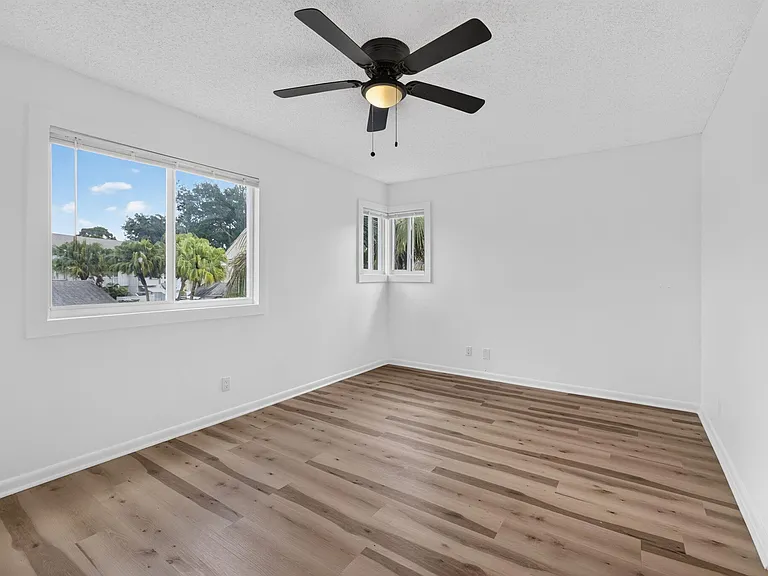 6391 Riverwalk Ln #7 — Photo 43