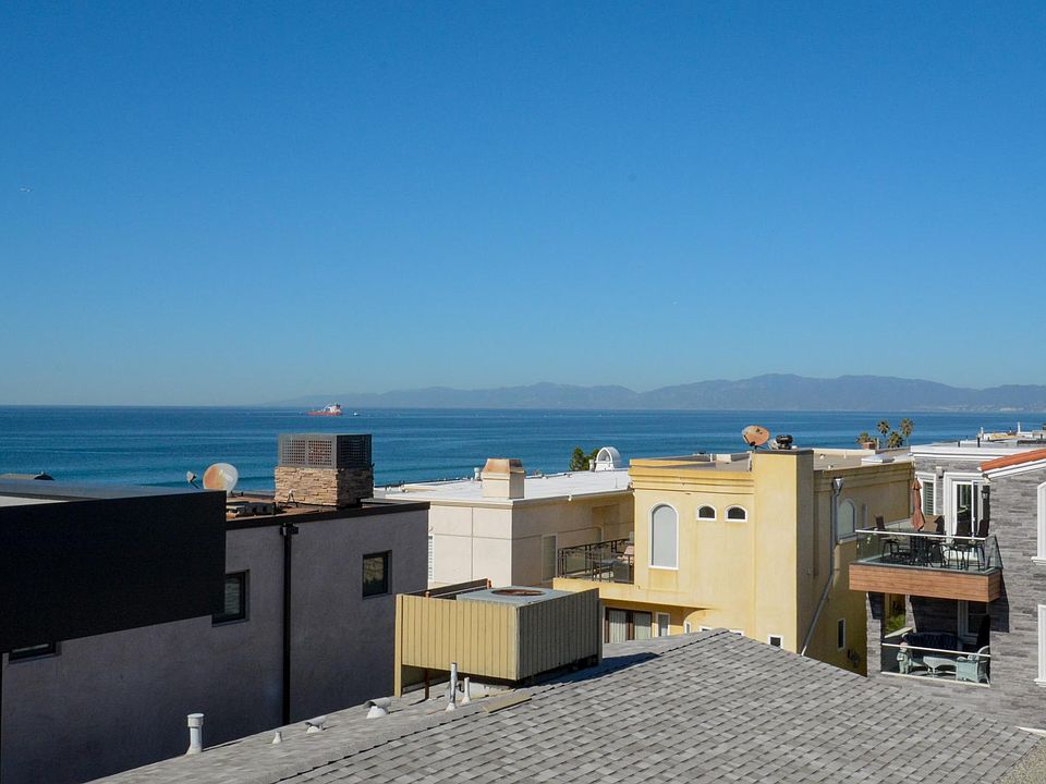 VIEW FROM SEPARATE DECK OFF FAMILY ROOM