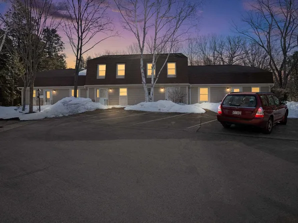 10702 Timber Ridge Cir, Sister Bay, WI 54234