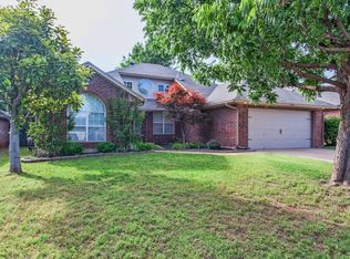 713 Old Bugle Rd, Edmond, OK 73003