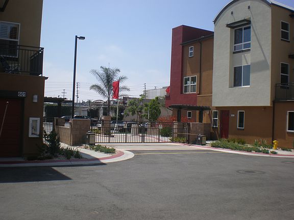 2nd image of 8620 Belford Ave APT 504