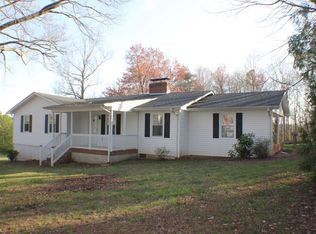 4812 Westfield Rd, Mount Airy, NC 27030