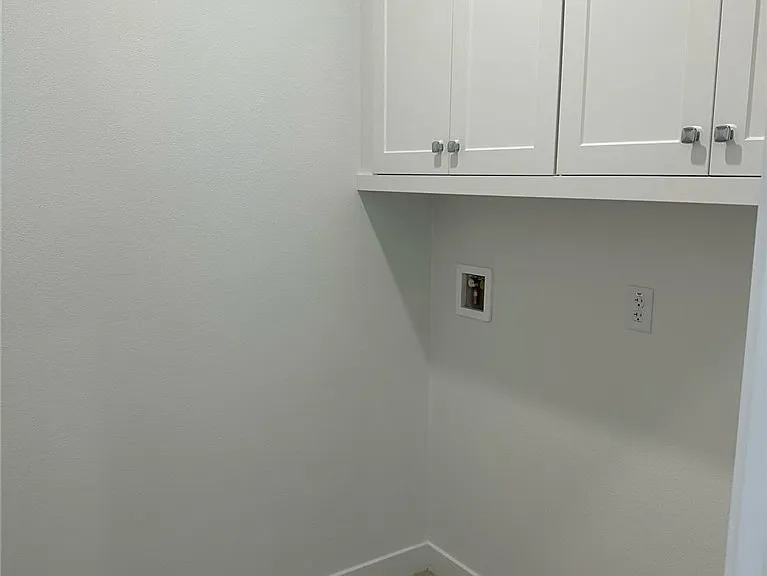 533 Embrook Way — Photo 11