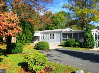 6 Lynn Ct, Wilmington, DE 19808