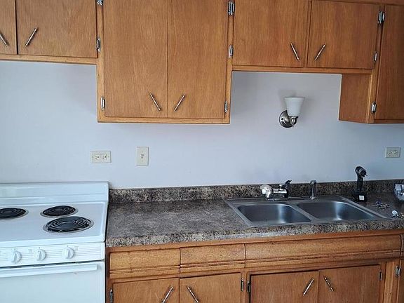 5th image of 17550 71st Ct APT 5