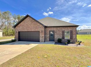 100 Ballington Way, Clanton, AL 35045