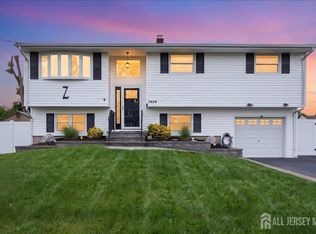 1458 Tooz Pl, South Plainfield, NJ 07080