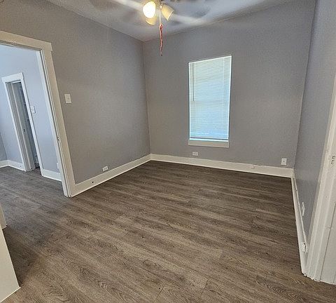 2nd image of 950 Bailey Ave Unit 2