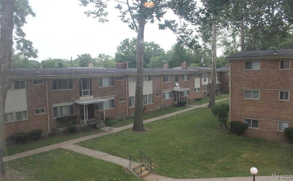 1st image of 17272 Bentler St APT 39